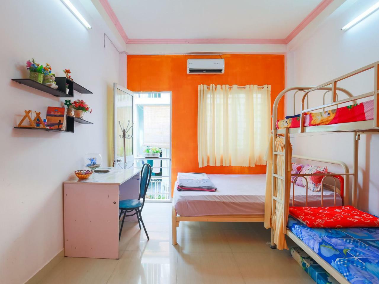 Color House Hostel مدينة هوشي منه المظهر الخارجي الصورة