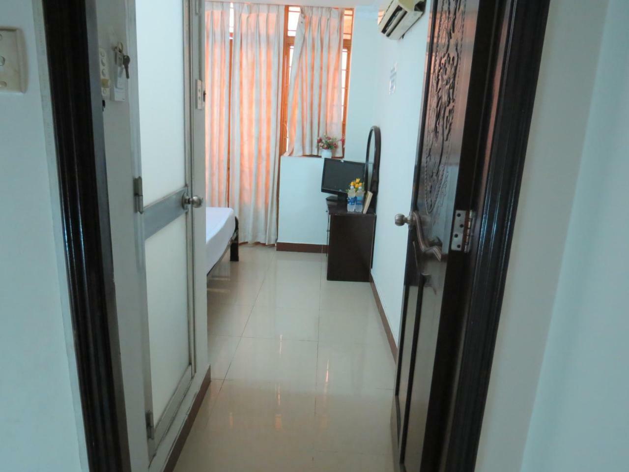Color House Hostel مدينة هوشي منه المظهر الخارجي الصورة